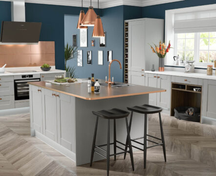 Cabinet-white-island