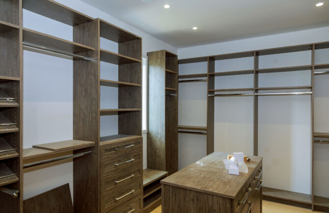 Bedroom-Closet